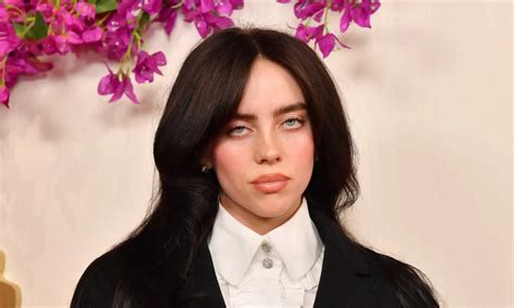 is billie eilish bisexual|Billie Eilish on Sexuality: I Realized I Wanted My Face。